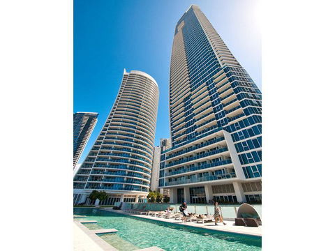 H Star Residences-- Paradise Stayz - Darwin Holiday 26