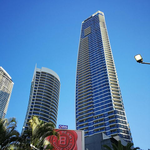 H Star Residences-- Paradise Stayz - Darwin Holiday 12