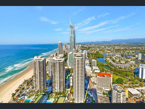 H Star Residences-- Paradise Stayz - Darwin Holiday 1