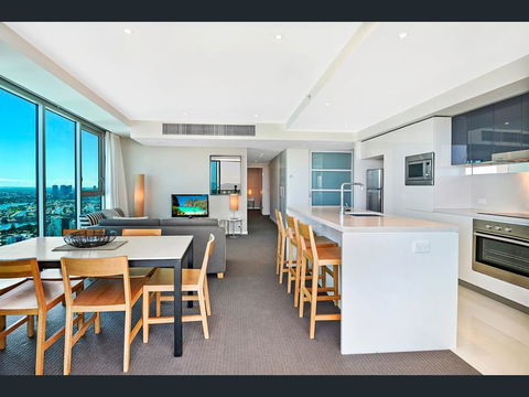 H Star Residences-- Paradise Stayz - Darwin Holiday 3