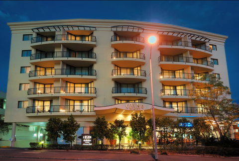 Central Cosmo Apartment Hotel - Darwin Holiday 7