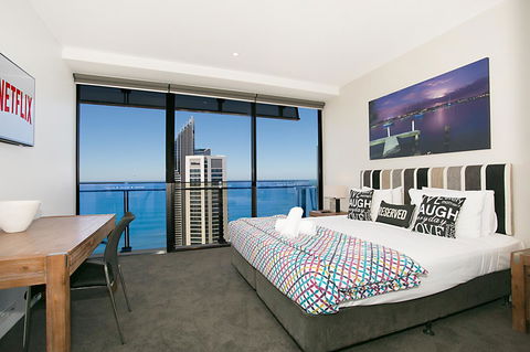 Circle On Cavill 2, 3, 4 & 5 Bedroom SkyHomes & SUB PENTHOUSES By Gold Coast Holidays - Darwin Holiday 0