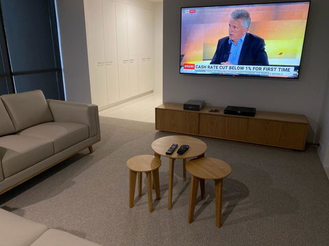 Circle On Cavill 2, 3, 4 & 5 Bedroom SkyHomes & SUB PENTHOUSES By Gold Coast Holidays - Darwin Holiday 18