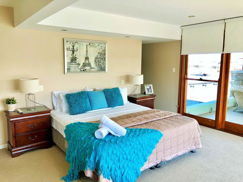 Riverfront Dream - Darwin Holiday 6