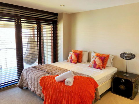 Riverfront Dream - Darwin Holiday 31