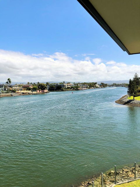 Riverfront Dream - Darwin Holiday 1