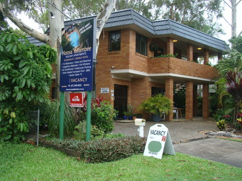 Noosa Yallambee Holiday Apartments - Darwin Holiday 3