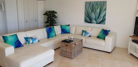 Gemini Court Holiday Apartments - Darwin Holiday 24