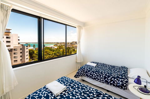 Burgess @ Kings Beach Apartments - Darwin Holiday 19