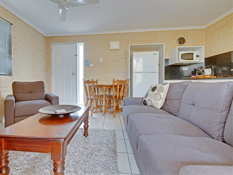 Murray Street Apartments - Darwin Holiday 35