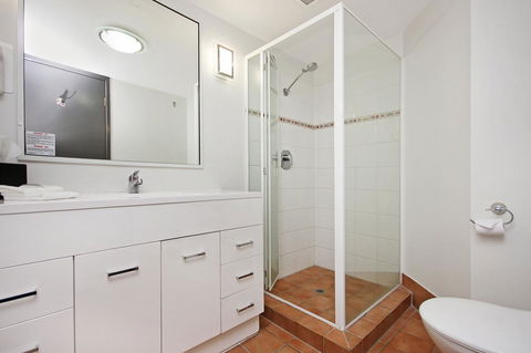 Sovereign On The Gold Coast - Darwin Holiday 27