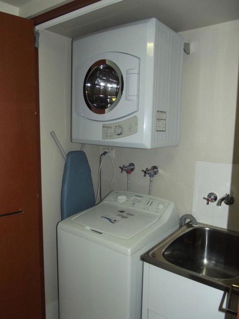 Private 2 Bedroom Apartment @ Chevron Towers - Darwin Holiday 11