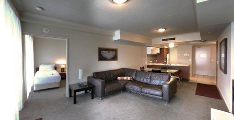 Private 2 Bedroom Apartment @ Chevron Towers - Darwin Holiday 3