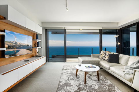 Ultra Broadbeach - Darwin Holiday 20