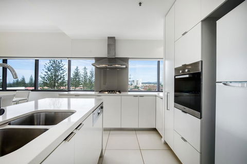 Ultra Broadbeach - Darwin Holiday 8
