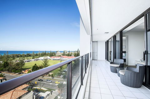 Ultra Broadbeach - Darwin Holiday 41