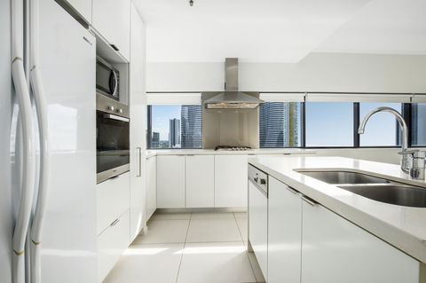 Ultra Broadbeach - Darwin Holiday 31