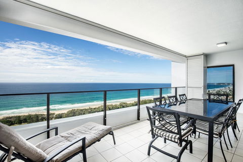 Ultra Broadbeach - Darwin Holiday 15