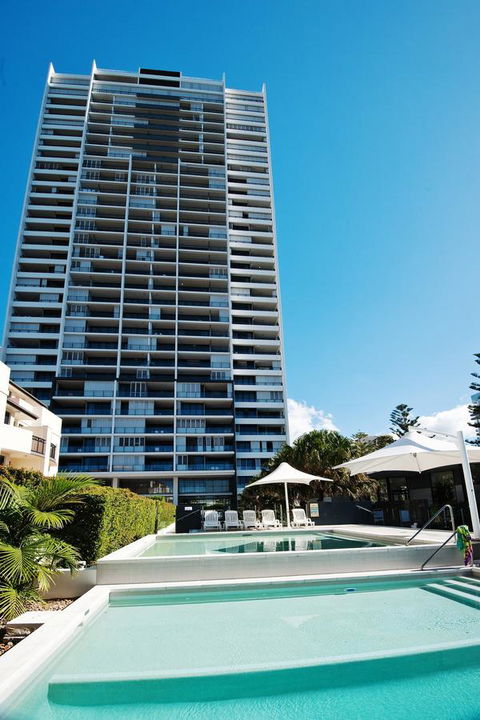 Ultra Broadbeach - Darwin Holiday 0