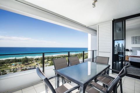 Ultra Broadbeach - Darwin Holiday 32