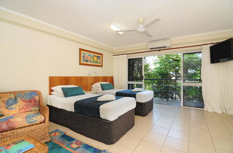 Cairns Queenslander Hotel & Apartments - Darwin Holiday 7