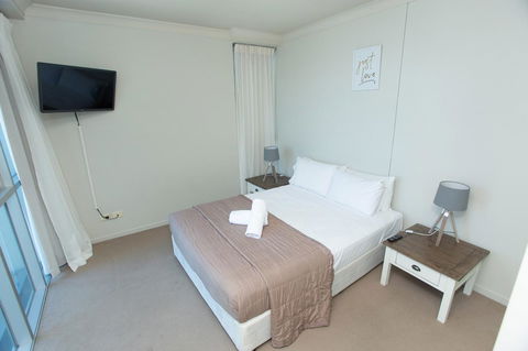 Chevron Renaissance - Private Apartments - Darwin Holiday 15