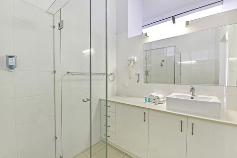 Broadbeach Travel Inn Apartments - Darwin Holiday 15