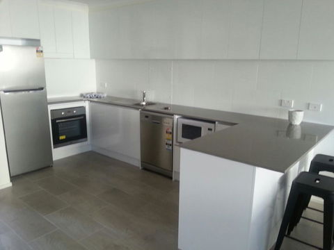 Broadbeach Travel Inn Apartments - Darwin Holiday 38