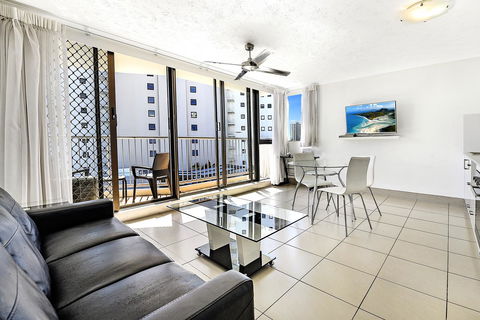 Broadbeach Travel Inn Apartments - Darwin Holiday 24
