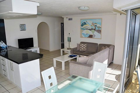 Zenith Ocean Front Apartments - Darwin Holiday 25