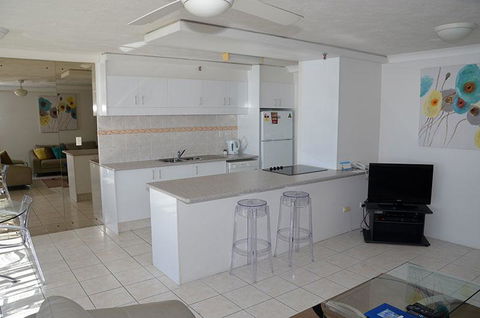 Zenith Ocean Front Apartments - Darwin Holiday 42