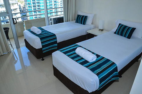 Zenith Ocean Front Apartments - Darwin Holiday 35