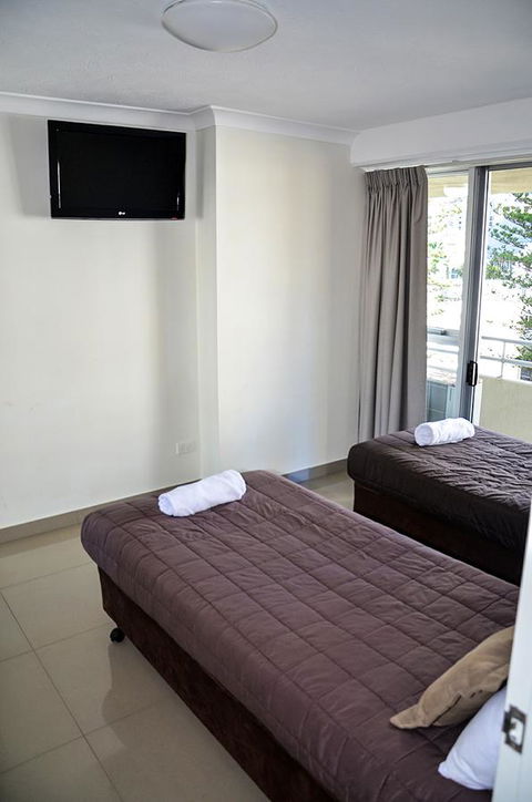 Zenith Ocean Front Apartments - Darwin Holiday 32