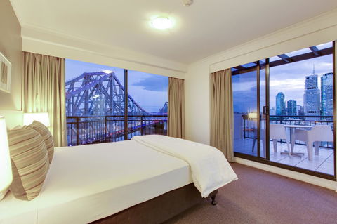 Oakwood Hotel & Apartments Brisbane - Darwin Holiday 2
