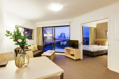 Oakwood Hotel & Apartments Brisbane - Darwin Holiday 6