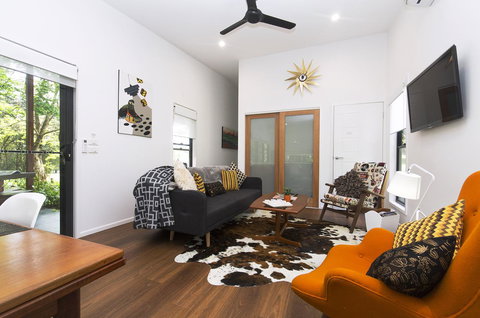 Bower 63 - Darwin Holiday 4