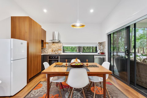 Bower 63 - Darwin Holiday 2