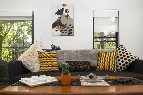 Bower 63 - Darwin Holiday 7