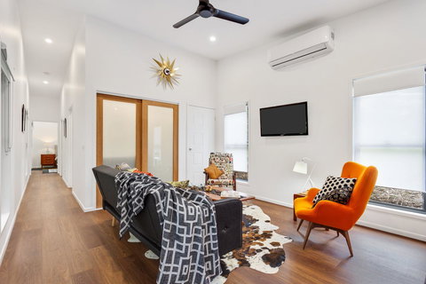 Bower 63 - Darwin Holiday 5