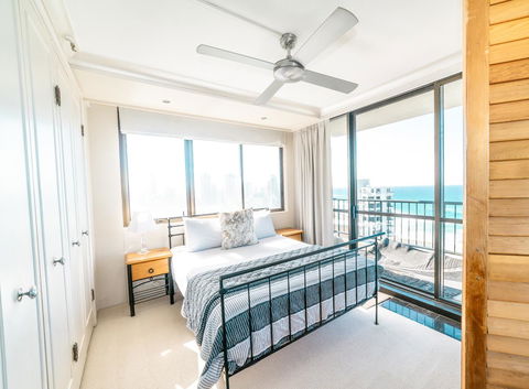 Capricorn One Beachside Holiday Apartments - Official - Darwin Holiday 7