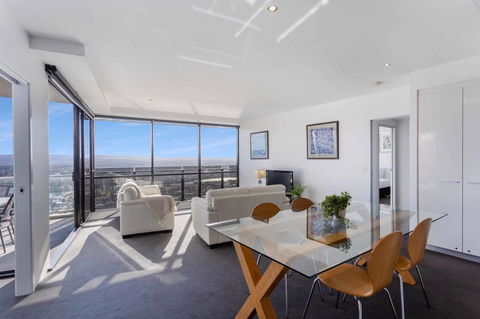 Holiday Holiday Circle On Cavill Apartments - Darwin Holiday 21