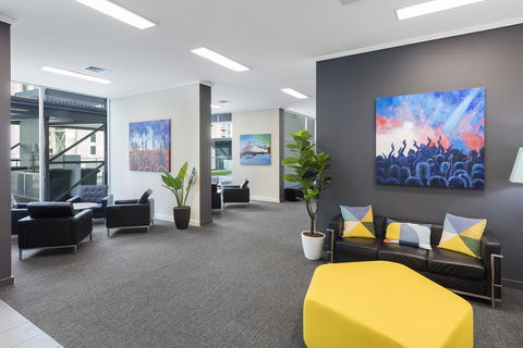 Apartments @ 108 Albert - Darwin Holiday 8