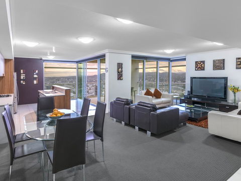 Oaks Brisbane Casino Tower Suites - Darwin Holiday 12