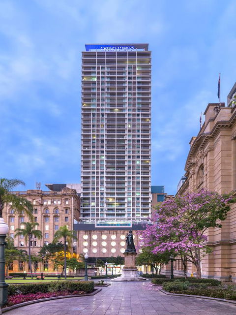 Oaks Brisbane Casino Tower Suites - Darwin Holiday 3
