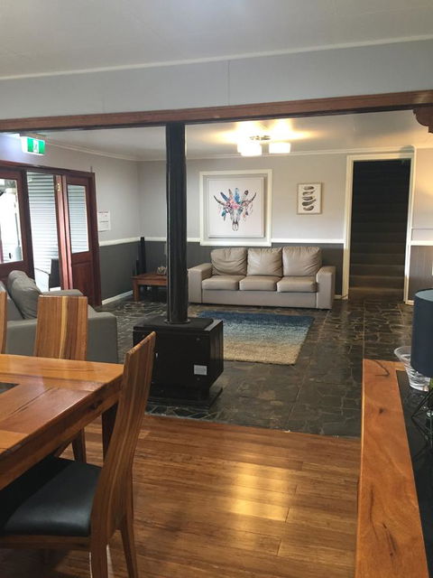 Malanda Manor Guesthouse - Darwin Holiday 26