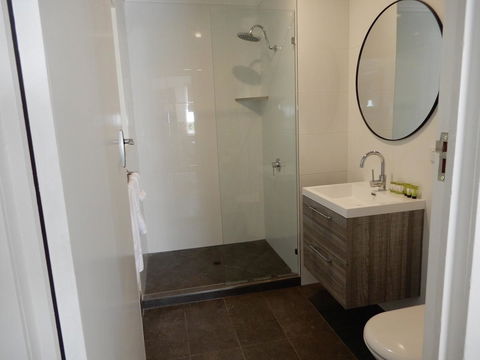 Malanda Manor Guesthouse - Darwin Holiday 5