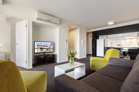Code Apartments - Darwin Holiday 5