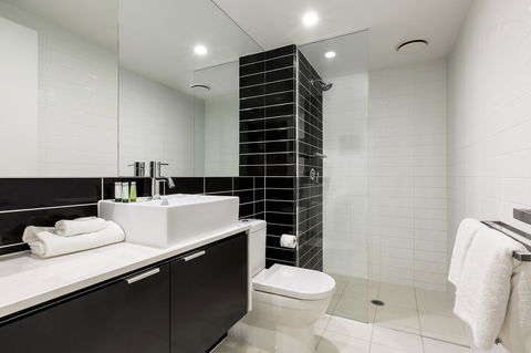 Code Apartments - Darwin Holiday 32