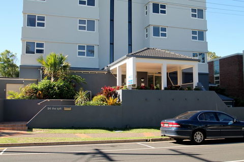 84 The Spit Holiday Apartments - Darwin Holiday 26