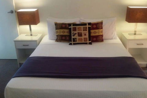 Excluza - Darwin Holiday 3